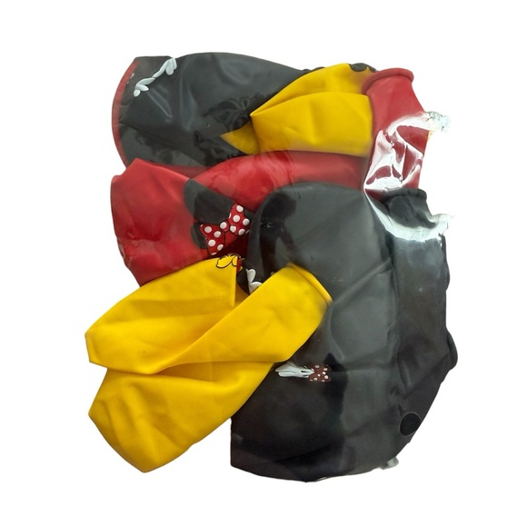 Mickey Mouse Themed Birthday Party Supplies Set - Picture 9 of 9